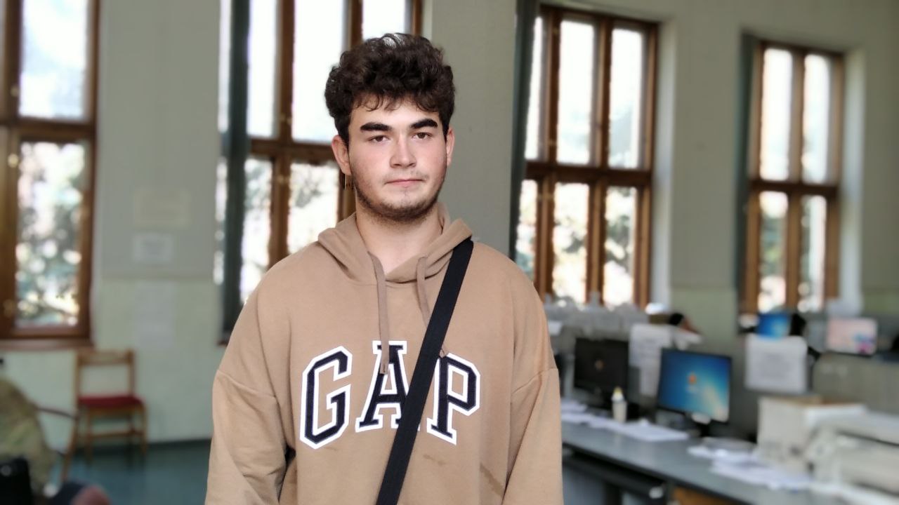 Джамиль Велиев, Максим Бурлака: «Мы подавали документы только в один вуз – Донецкий государственный университет»
