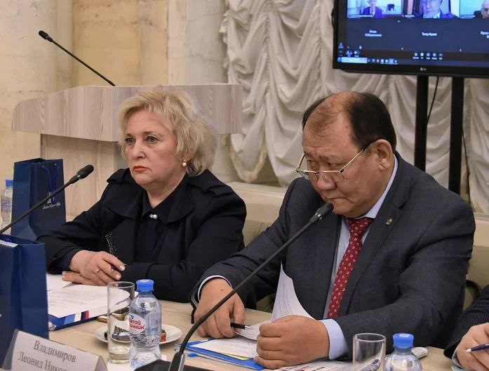 Ректор ДонГУ Светлана Беспалова приняла участие в заседании Совета по региональной политике РАН