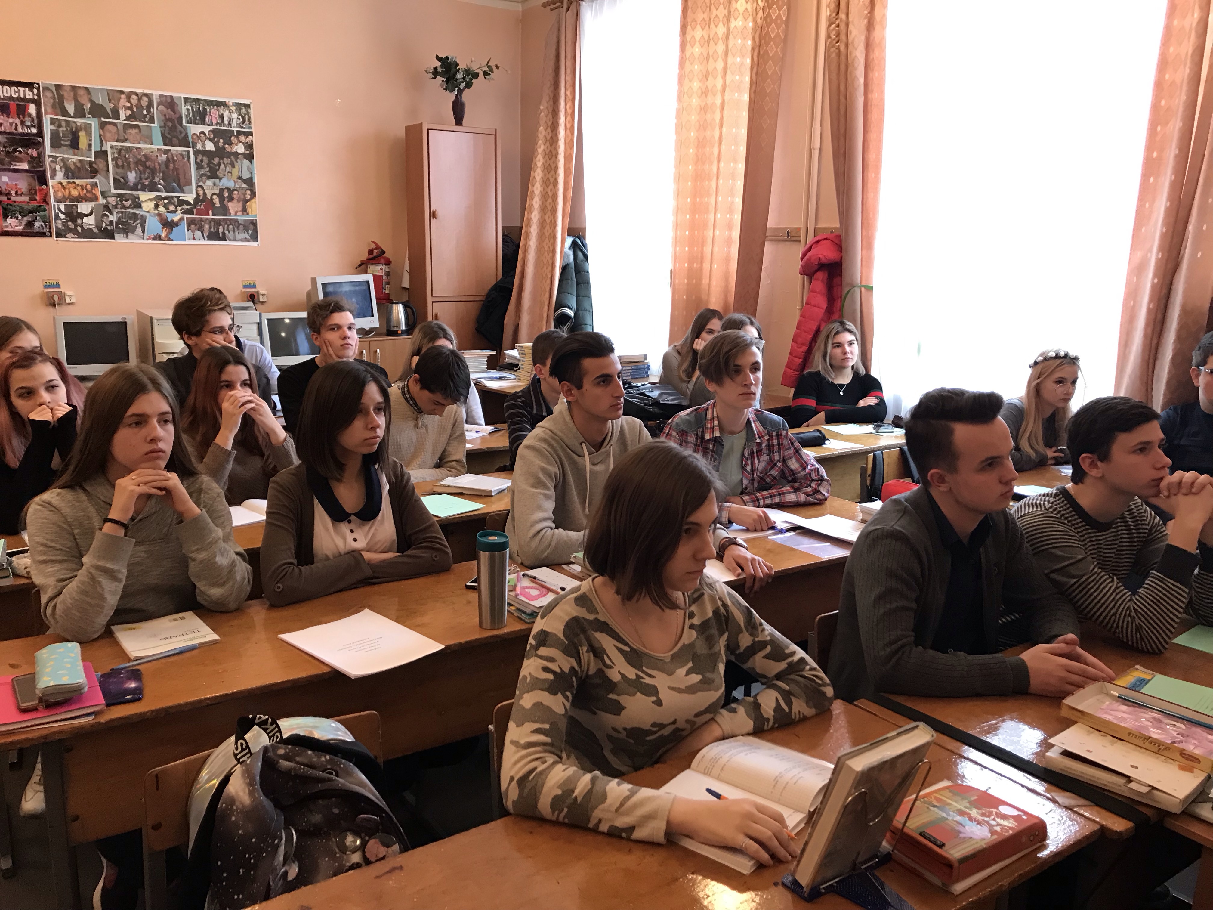 Кафедра «Финансы и банковское дело» приняла участие в школьной неделе экономики