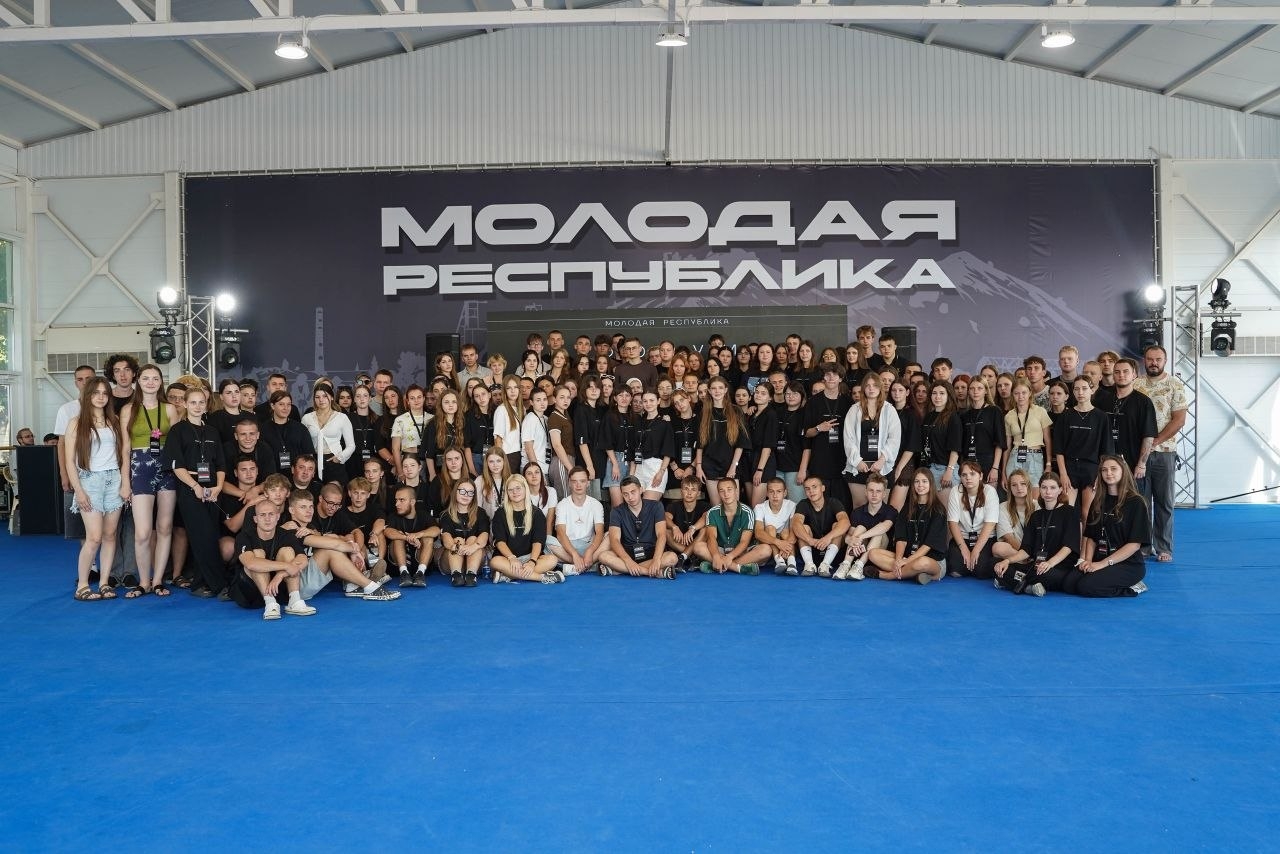 Студенты филологического факультета посетили форум «МОРЕ»
