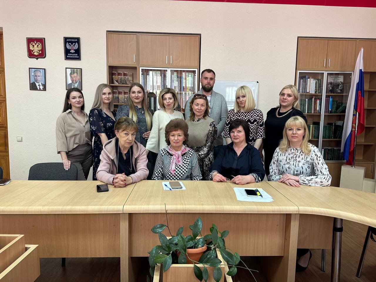 Преподаватели кафедры управления персоналом и экономики труда провели Республиканский научный семинар