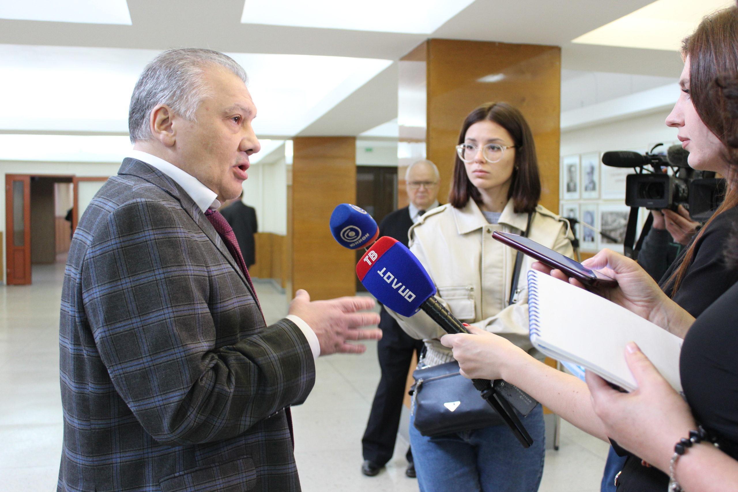 Александр Керимов, профессор кафедры конституционного права РАНХ ГС: «Мы не дадим разрушить Россию ни при каких условиях и обстоятельствах»