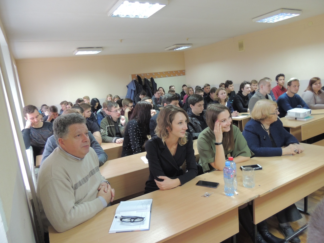 В УНИЭК состоялись секционные заседания в рамках международной научной конференции «Донецкие чтения 2019»