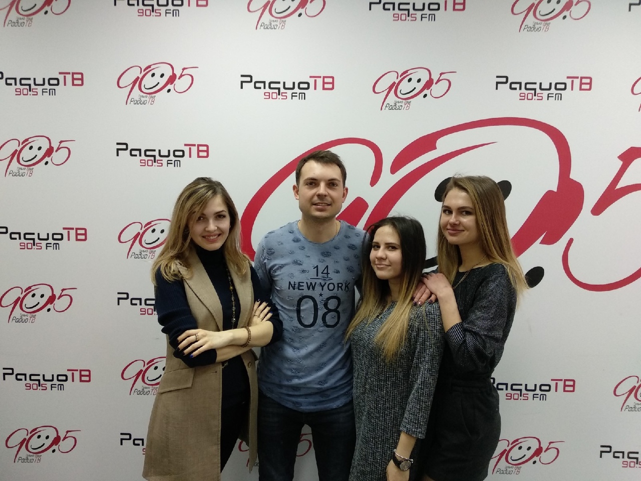 Представители ФИЯ на радио «ТВ» о научных достижениях и Дне факультета