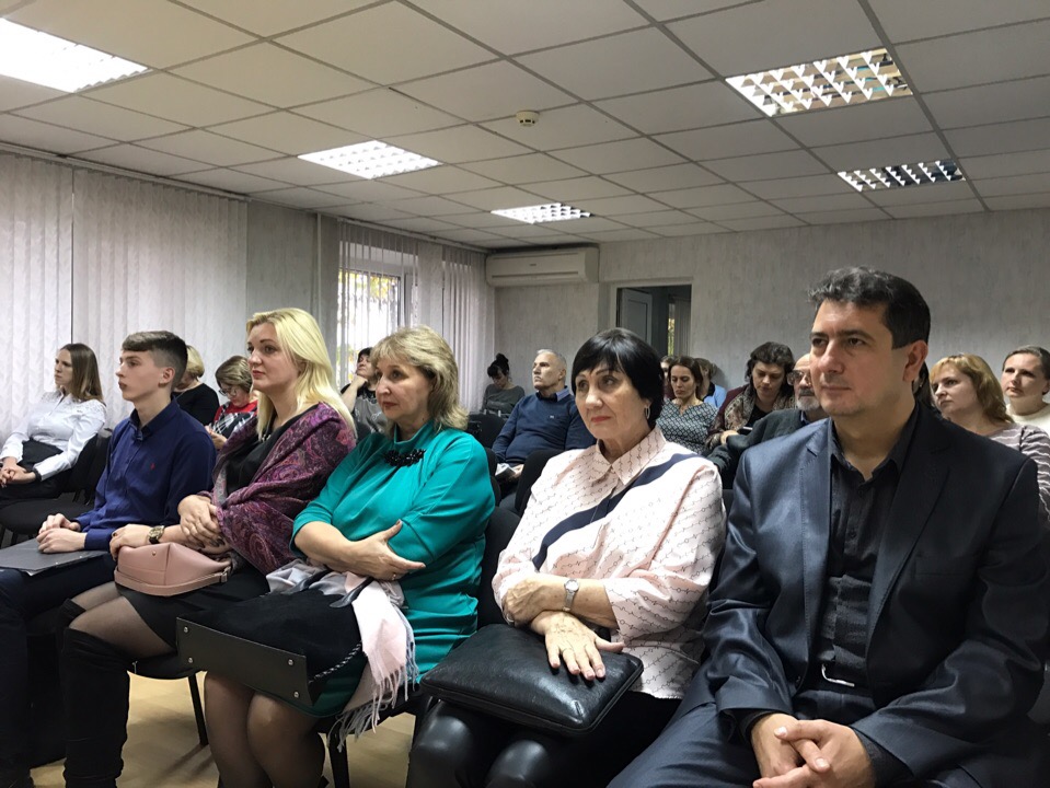 На учетно-финансовом факультете обсудили стратегию цифровой экономики Донбасса