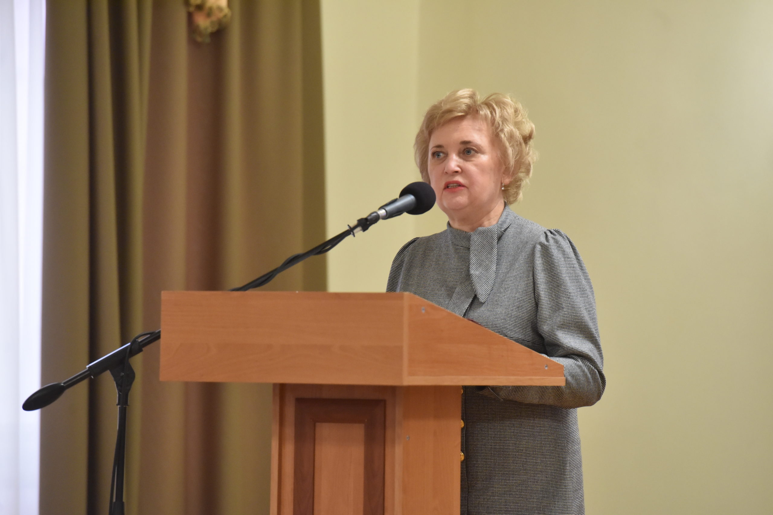 Выступление ректора ДонНУ Светланы Беспаловой на мероприятии, посвященном Дню памяти журналистов