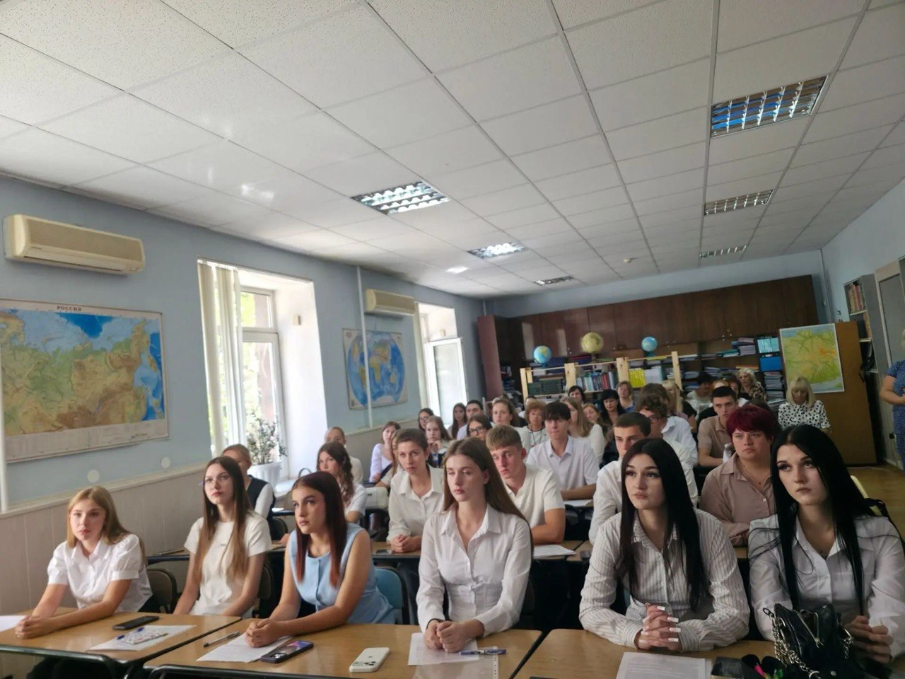 На экономическом факультете состоялся ряд мероприятий, посвященных Дню знаний для первокурсников
