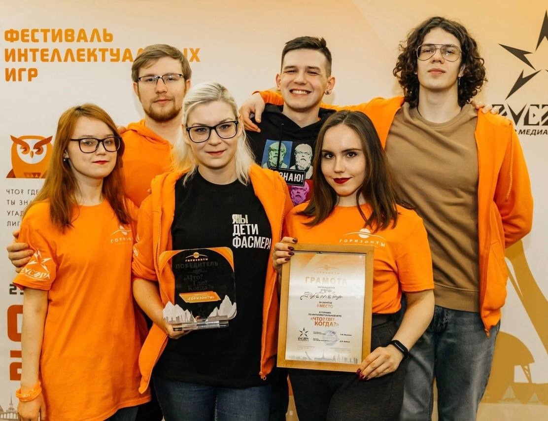 В ДонНУ прошел вечер памяти павших в СВО студентов Даниила Дудникова и Ильи Уварова-Наровского