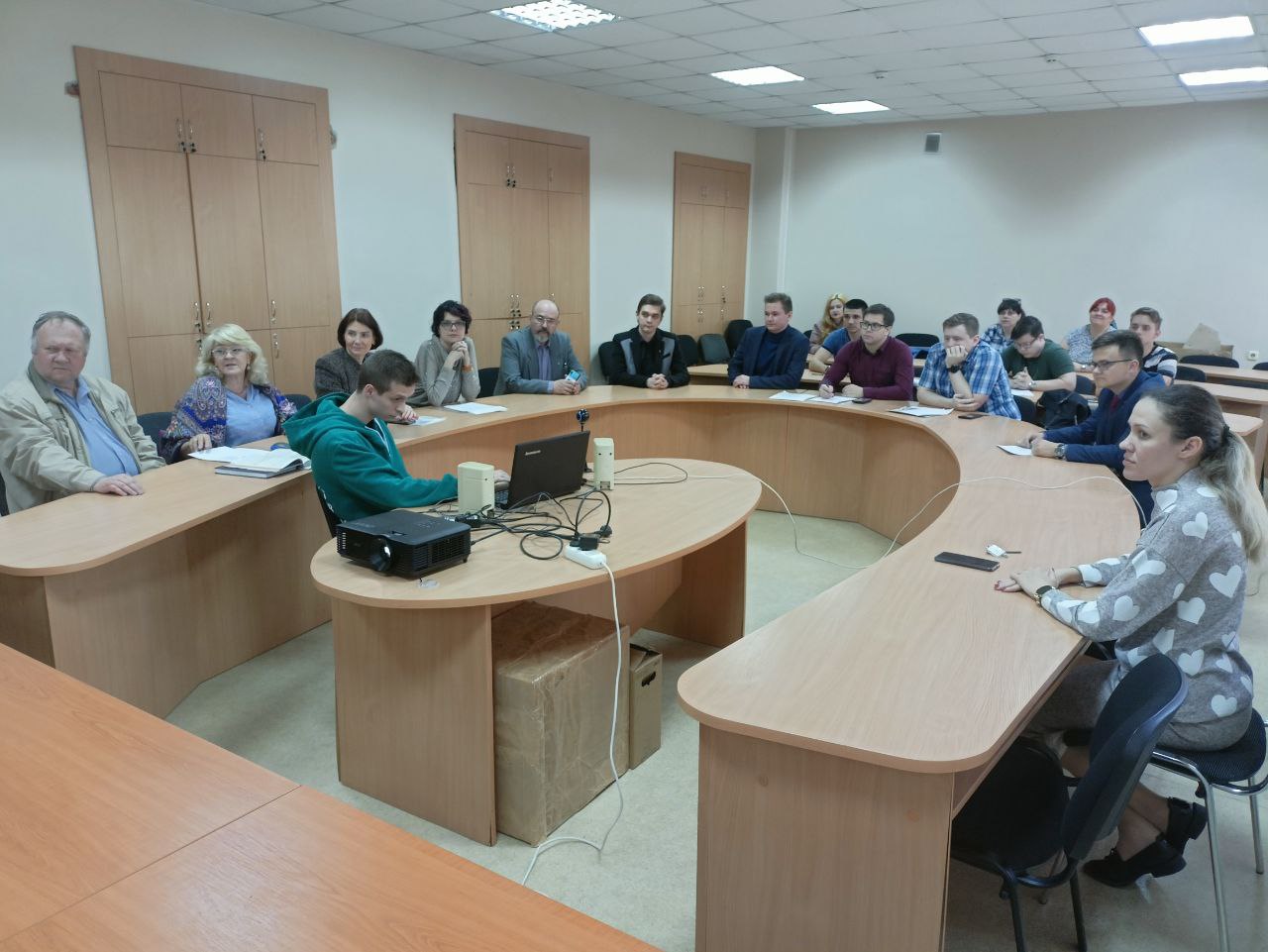 На историческом факультете провели дискуссию о Великой Отечественной войне и Великой Победе в исторической памяти народа  