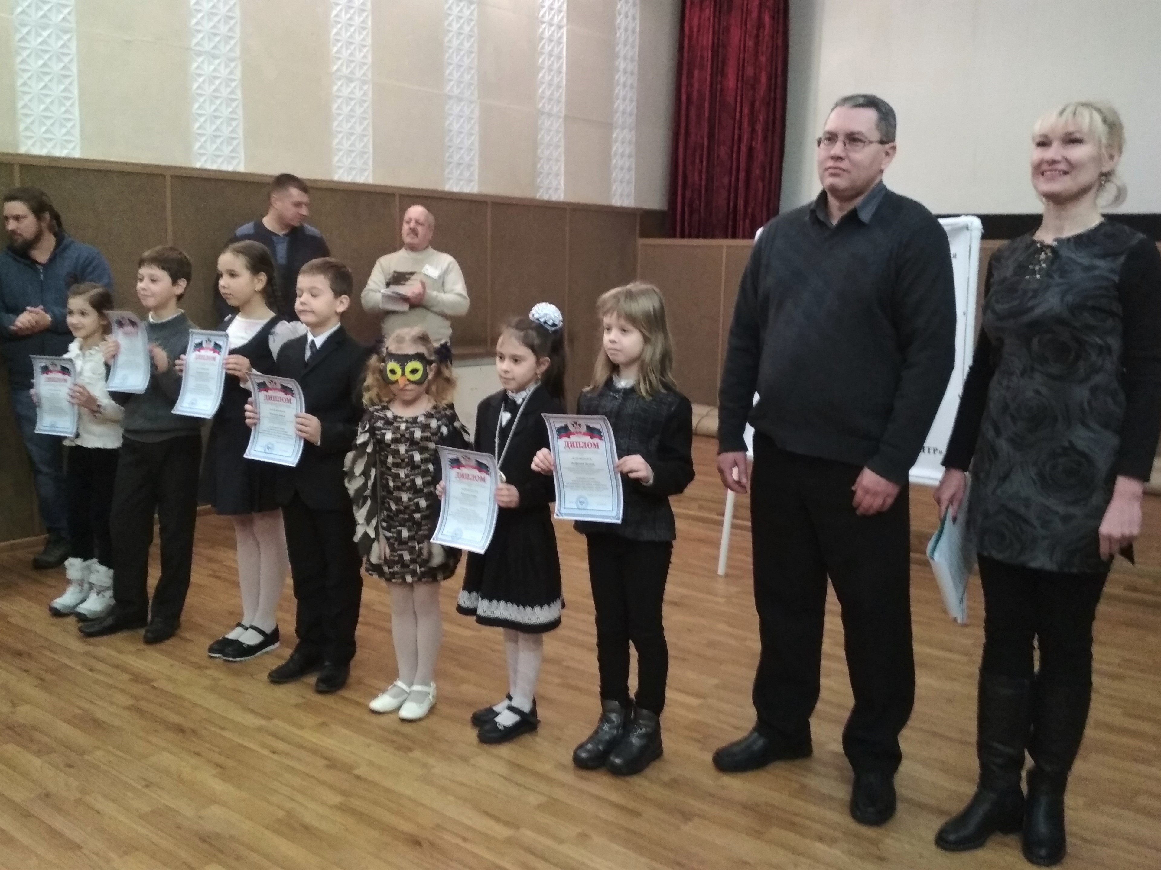 Сотрудники биофака приняли участие в Республиканском конкурсе исследовательских и творческих проектов «Мои первые шаги в науку»