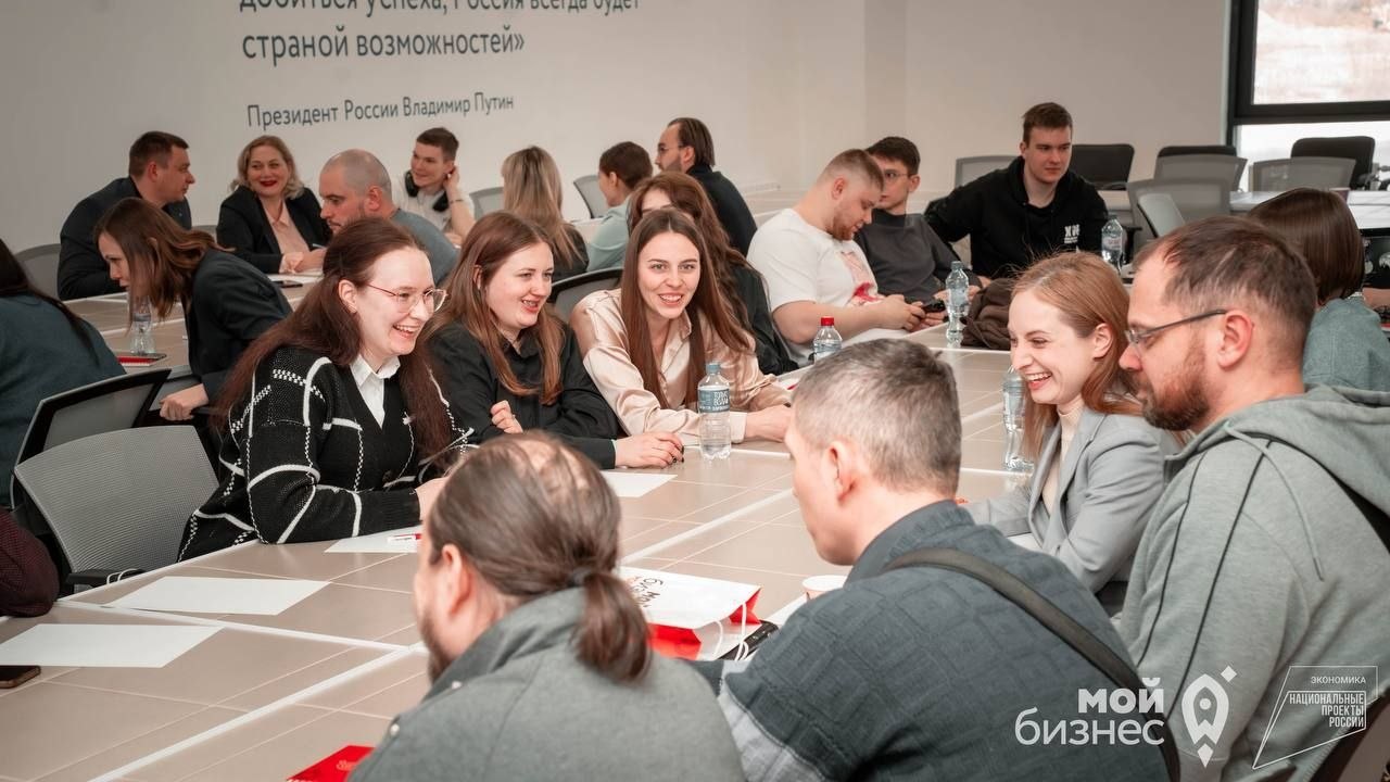 Представители ДонГУ приняли участие в круглом столе «Развитие IT индустрии» в Донецке