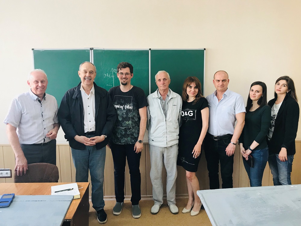 Профессор из Рязани прочитал лекцию для преподавателей-журналистов ДонНУ