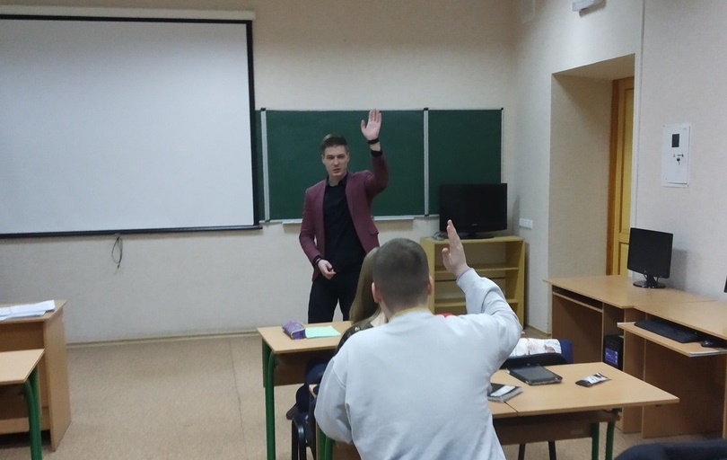 Студенты специальности «Реклама и связи с общественностью» практиковались  в сфере политического пиара