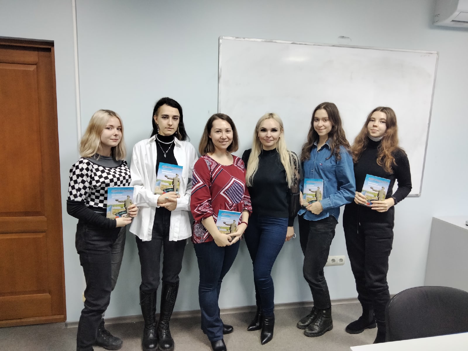 Студенты ФИЯ приняли участие в конкурсе проектной деятельности