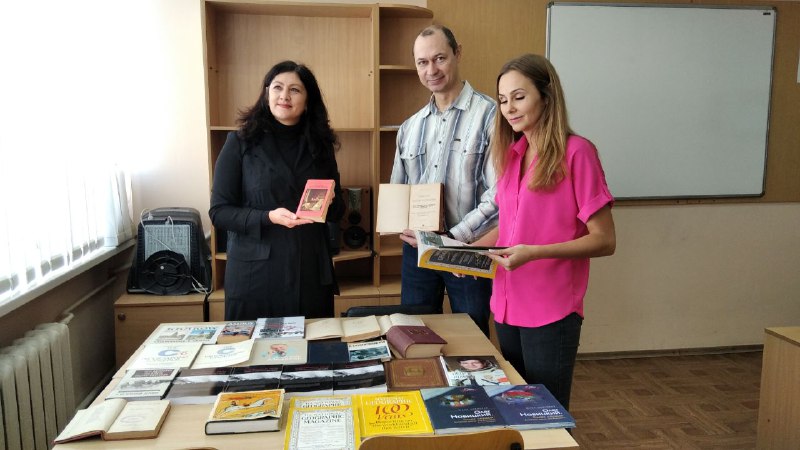 Библиотека ДонГУ пополнилась ценными книгами из частной коллекции общественного деятеля из Белоруссии