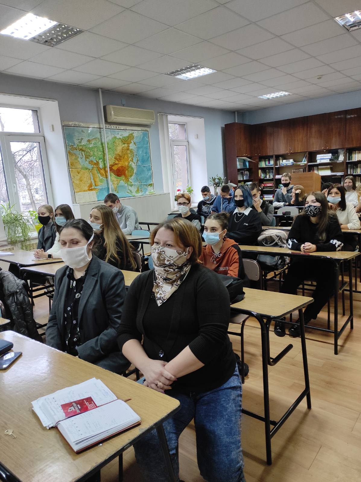 На кафедре национальной и региональной экономики прошел научно-образовательный семинар «Экологическая ситуация Республики»