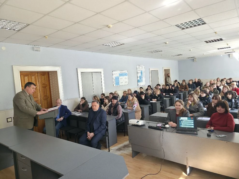 На экономическом факультете состоялась встреча с абитуриентами и их родителями