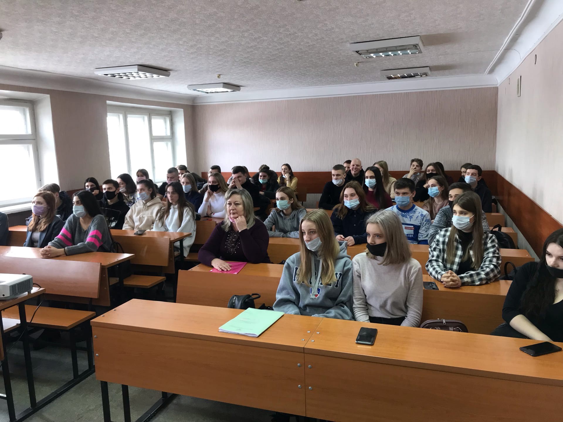 На учетно-финансовом факультете состоялись лекции по недопущению фальсификации истории Великой Отечественной войны
