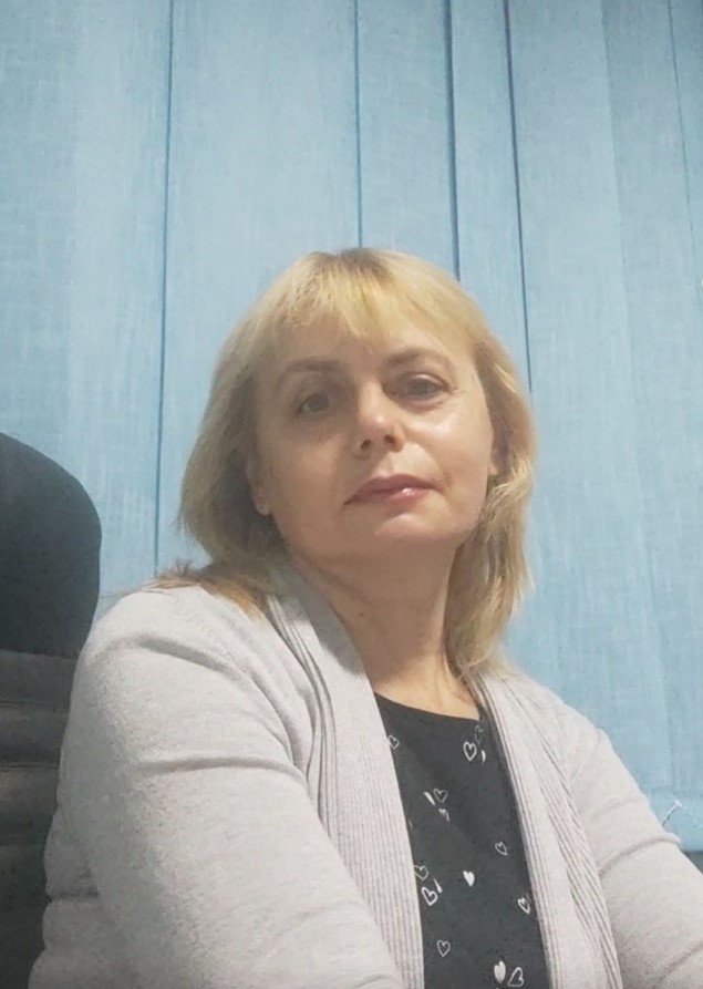 Коллектив ДонГУ поздравляет старшего преподавателя кафедры теории и практики перевода Ларису Валентиновну Гарину с юбилеем