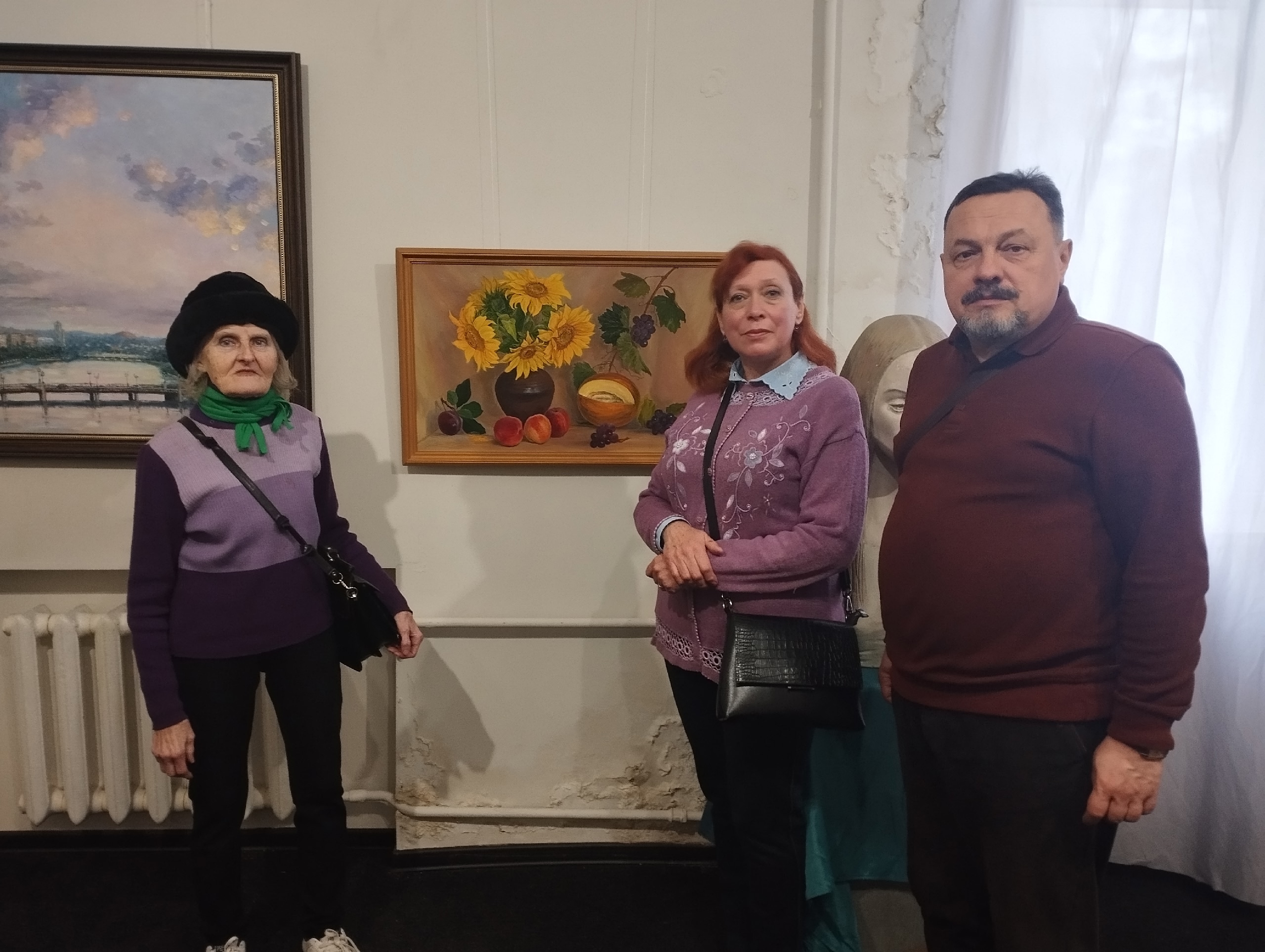 В Республиканском Доме художника открылась зимняя выставка