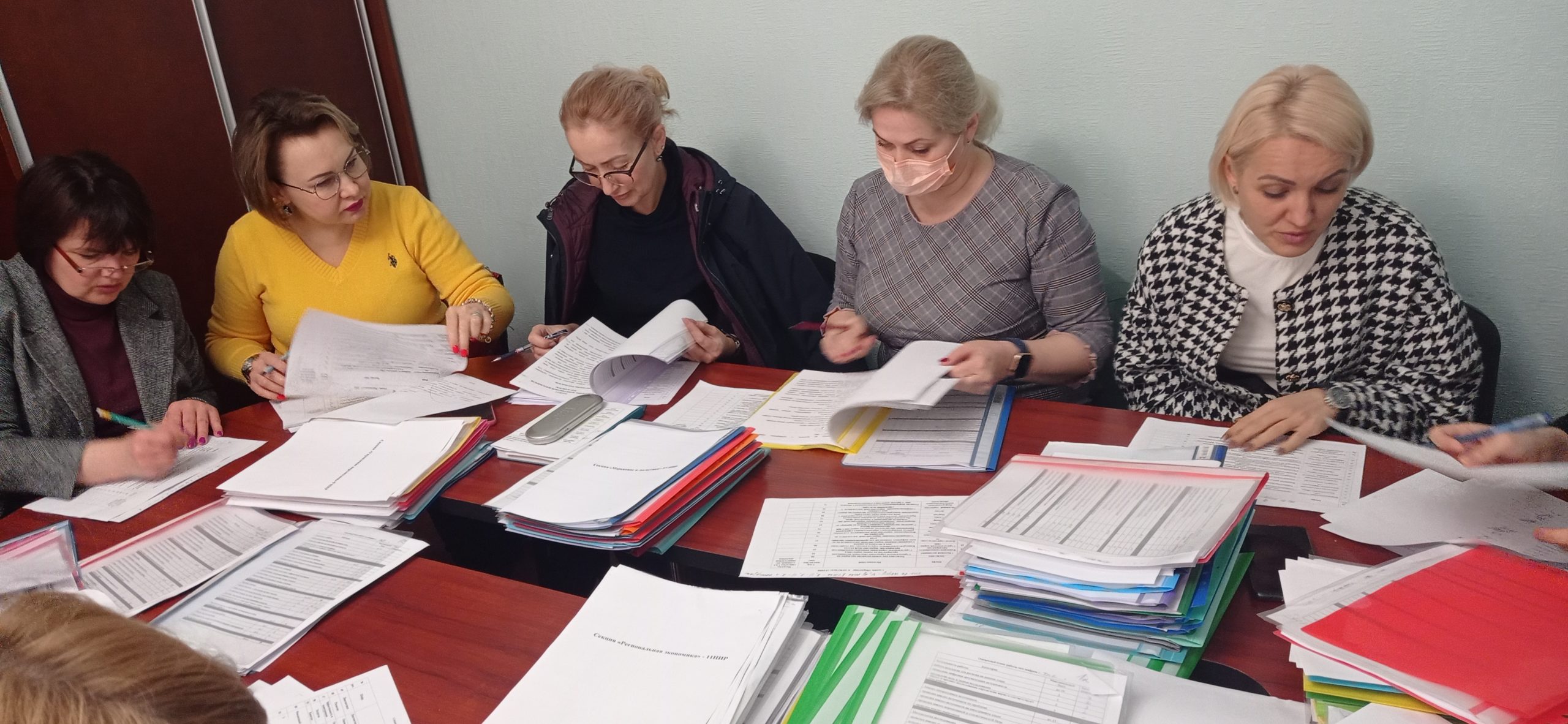 В ДонНУ подвели итоги Республиканского конкурса студенческих НИР по экономическим наукам