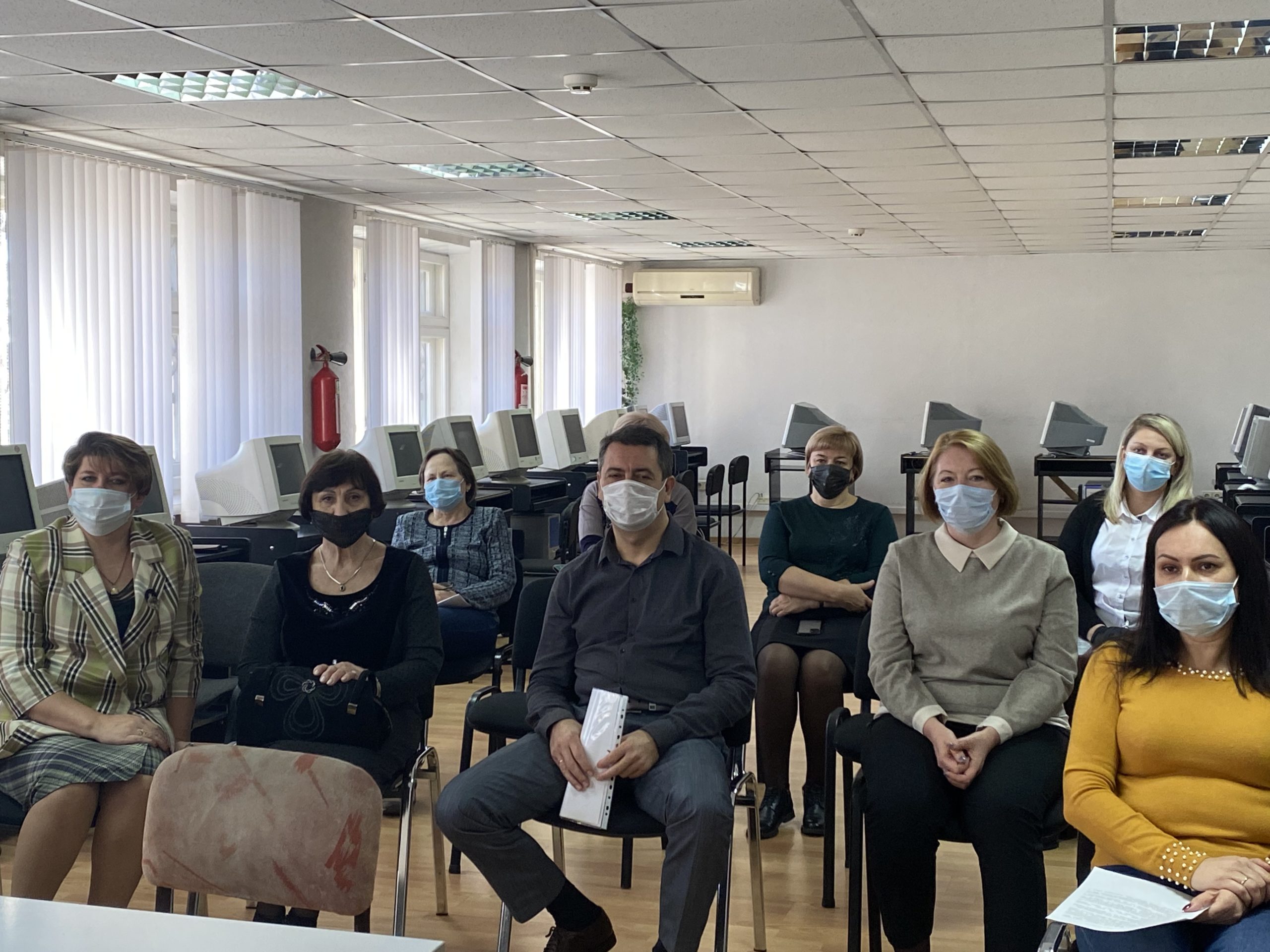 На учетно-финансовом факультете состоялось заседание круглого стола «Экономика территорий с особым статусом: современное состояние и перспективы развития»