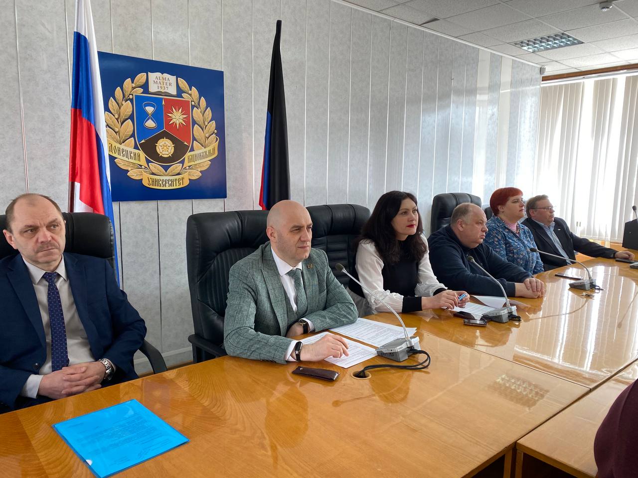 В Донецком государственном университете состоялся телемост «Дорога к Победе»
